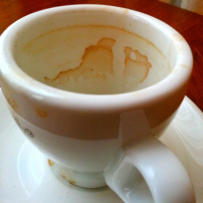 Patterns in coffee cup