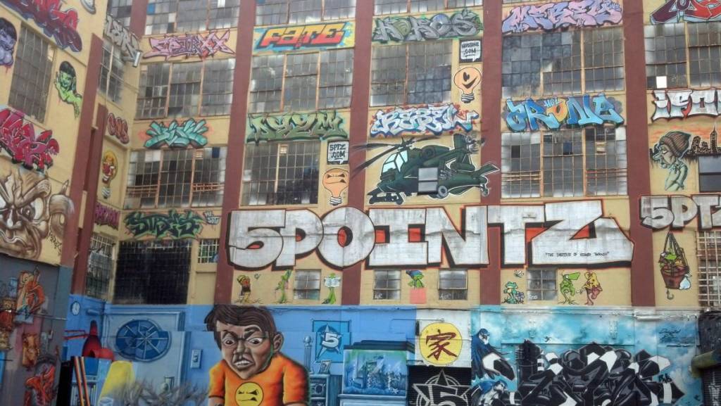 5 Pointz