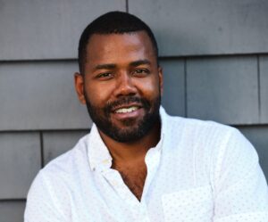 Headshot of Beto Caradepiedra